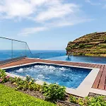 Refugio Na Escarpa Luxury Villa