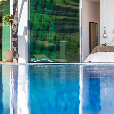 Вилла Refugio Na Escarpa Luxury *